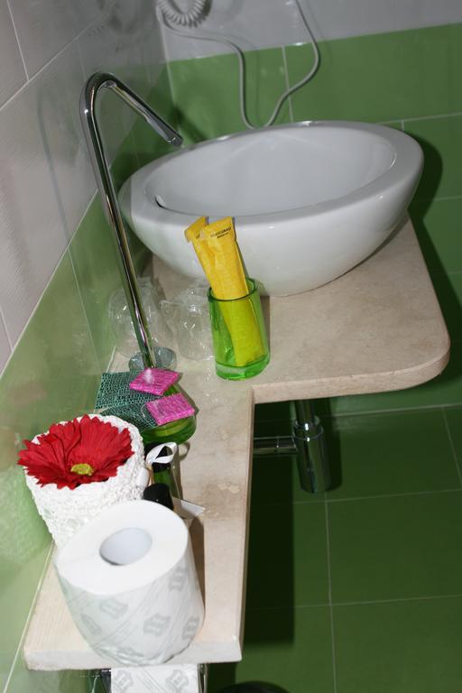 Crystal Rhome โรม ภายนอก รูปภาพ
